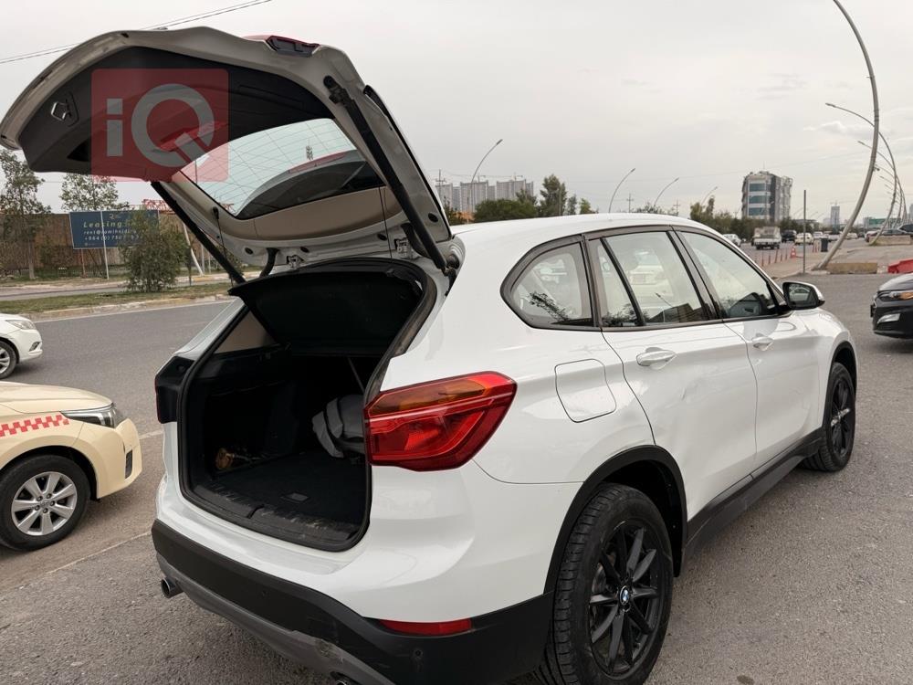 بي ام دبليو X1